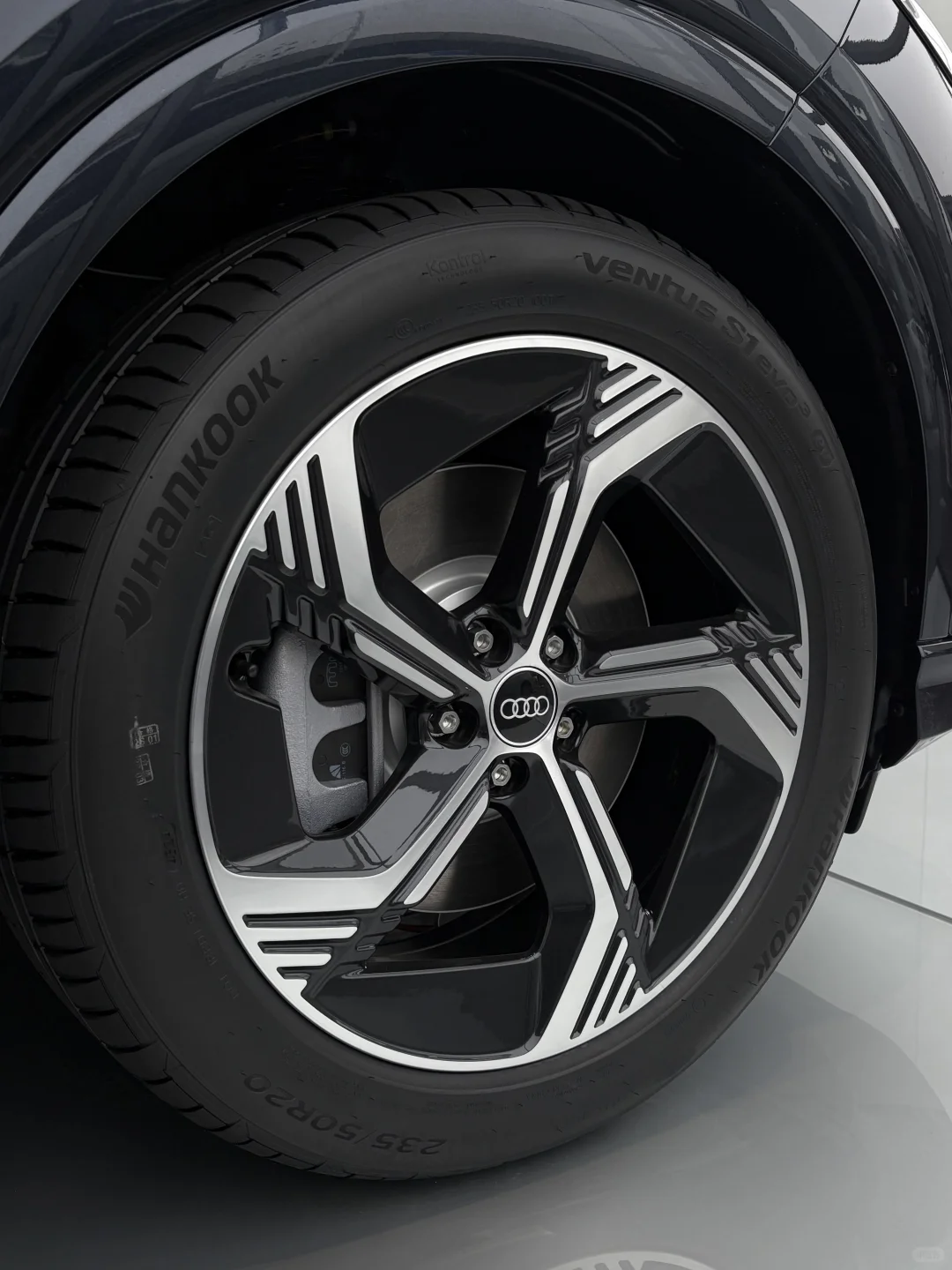 💰30多万降价到17.48万 奥迪Q4是真香