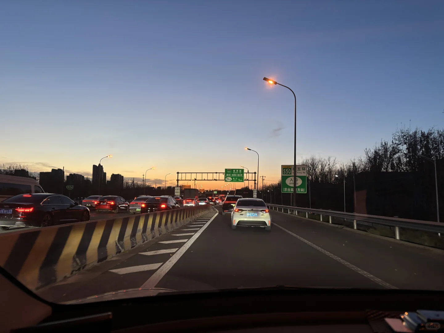 自动驾驶什么时候普及，我想发呆