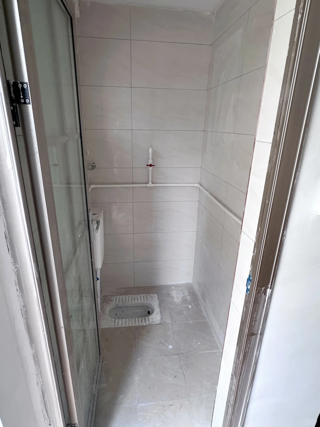 一房一厅出租～