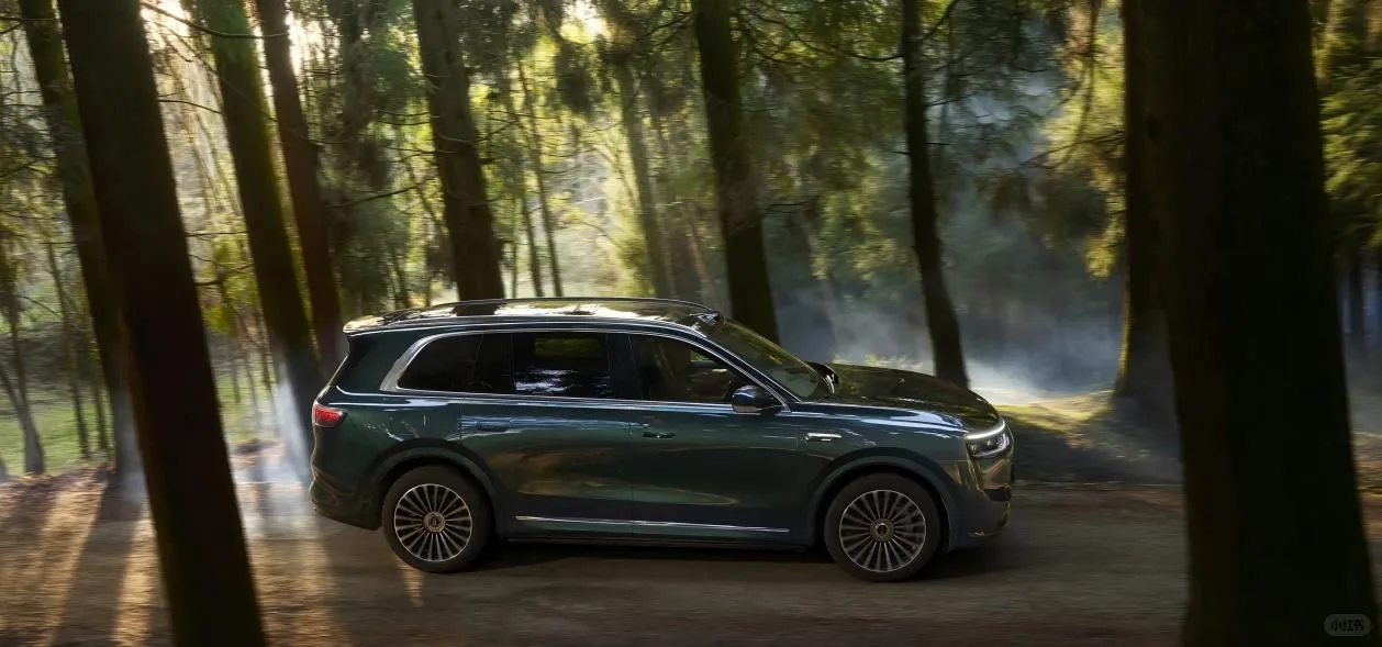 问界M8销量突破13万台 重塑40万级SUV市场