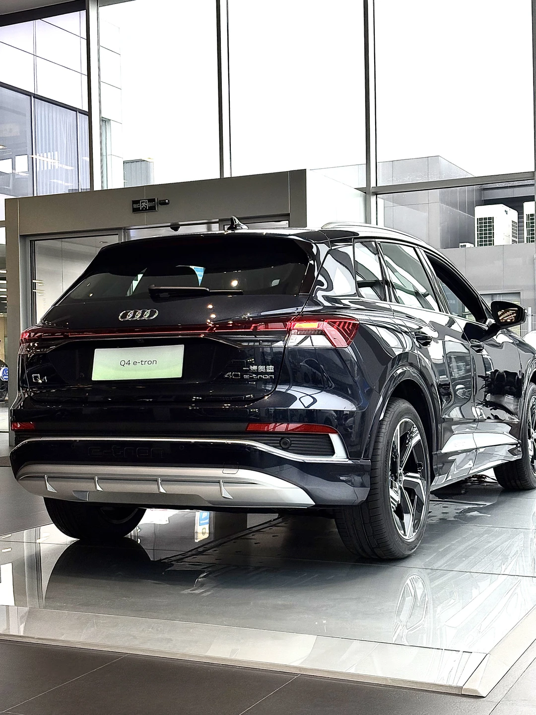 💰30多万降价到17.48万 奥迪Q4是真香