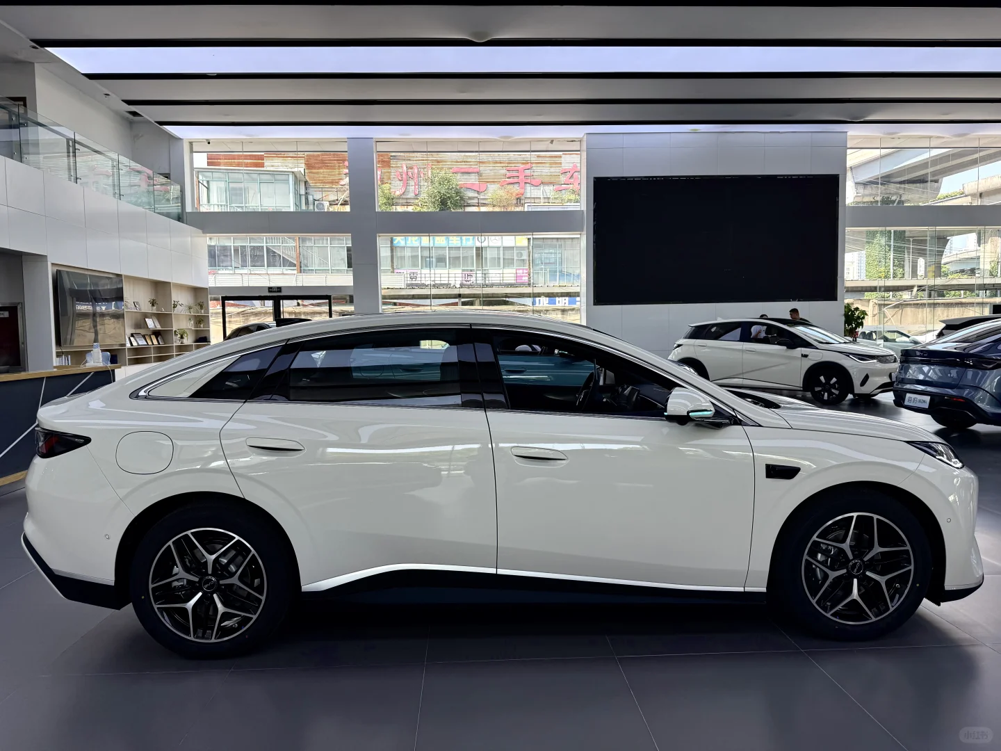 比亚迪海豹06 EV：颜值与实力双在线✨