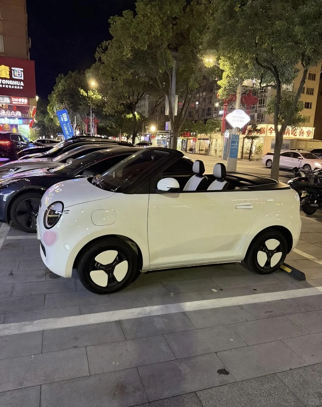 普通人bba就行，没必要为了面子硬上糯玉米