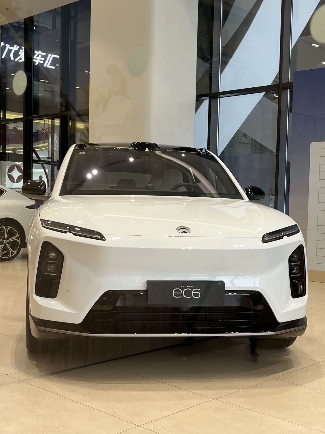 为什么蔚来EC6卖不过特斯拉和小米？