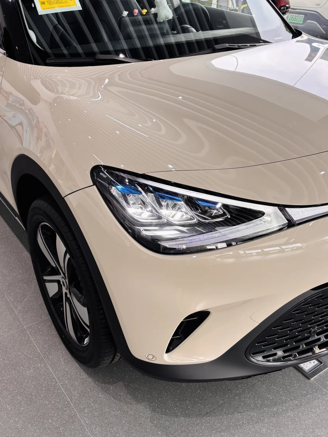 10w预算｜99年女生👸拿下颜值天🌸版奔驰纯电