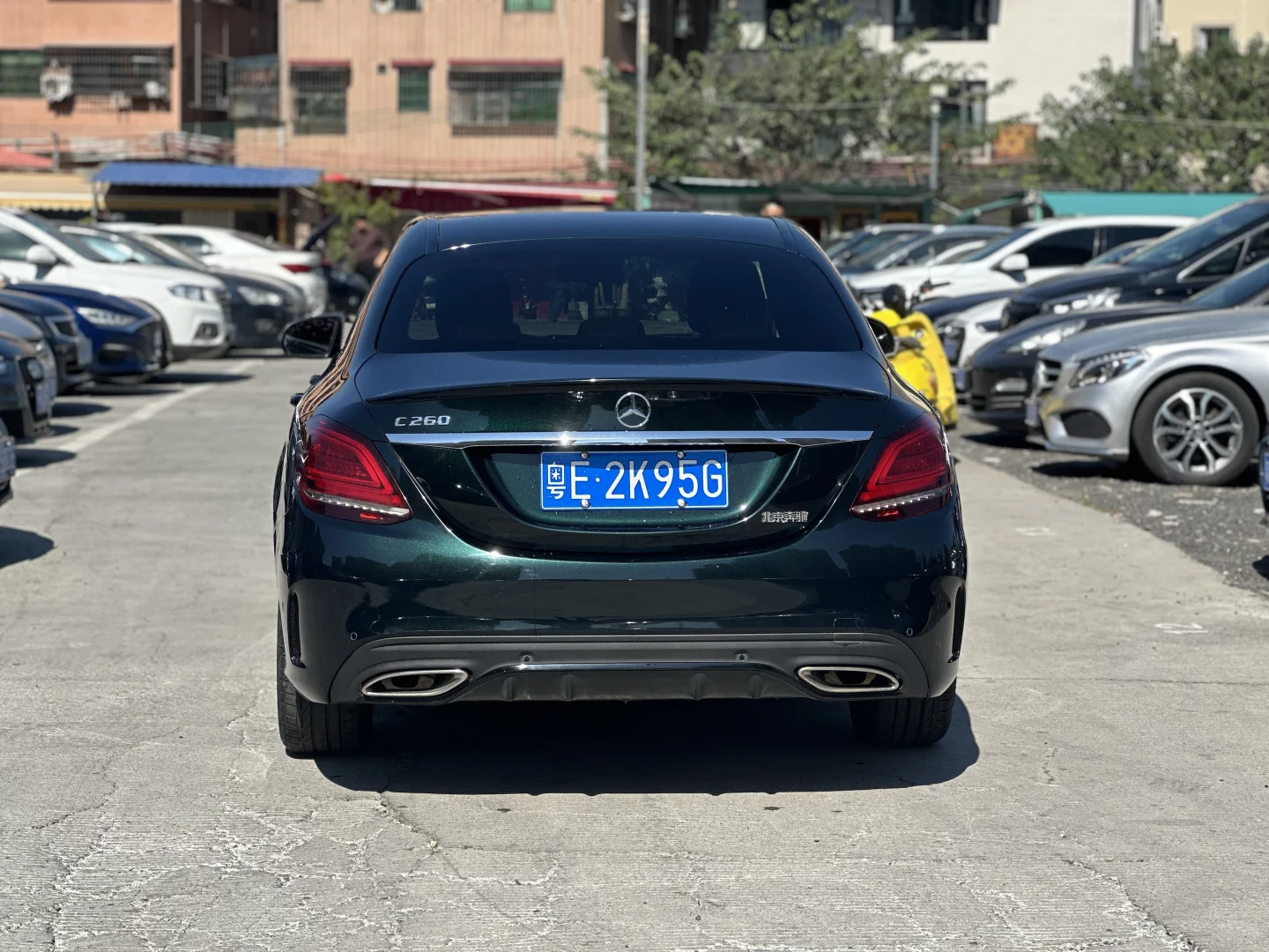 奔驰C200L、颜值与实力并存