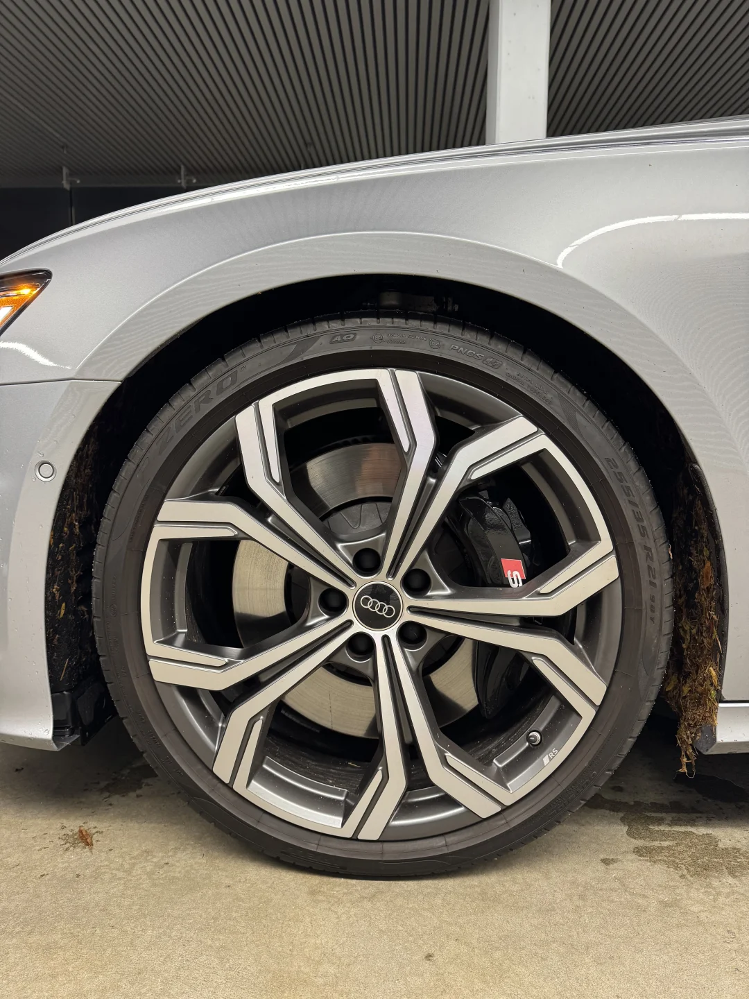 2025全新 奥迪S6: 行政轿车玩反差❓