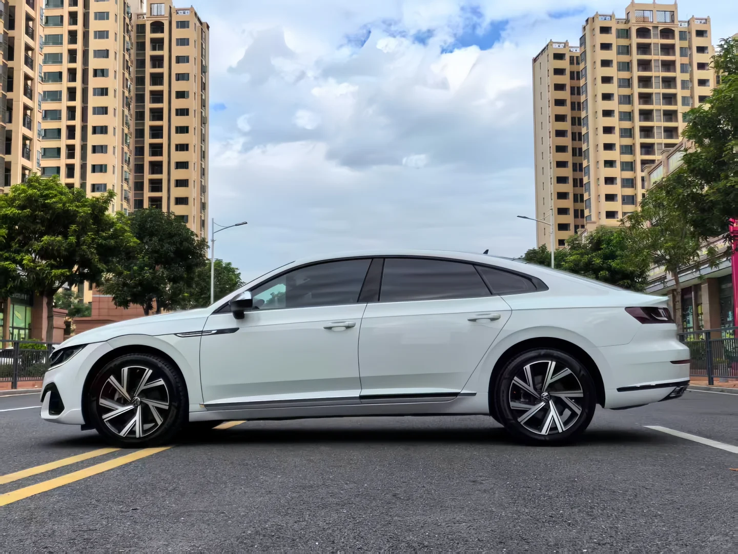 女神的神车 2022年最美轿跑大众CC