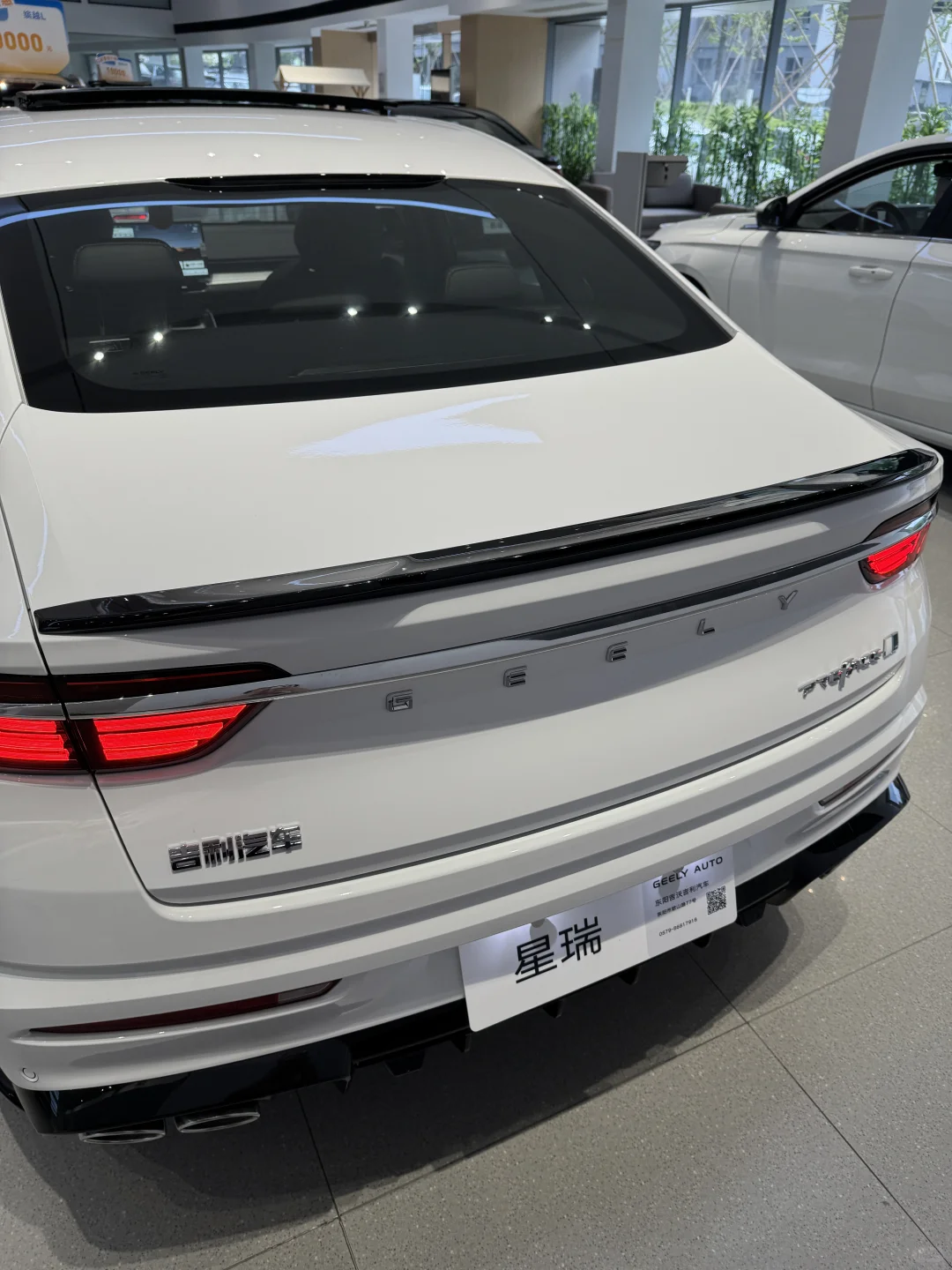 看了实车真的很喜欢白色