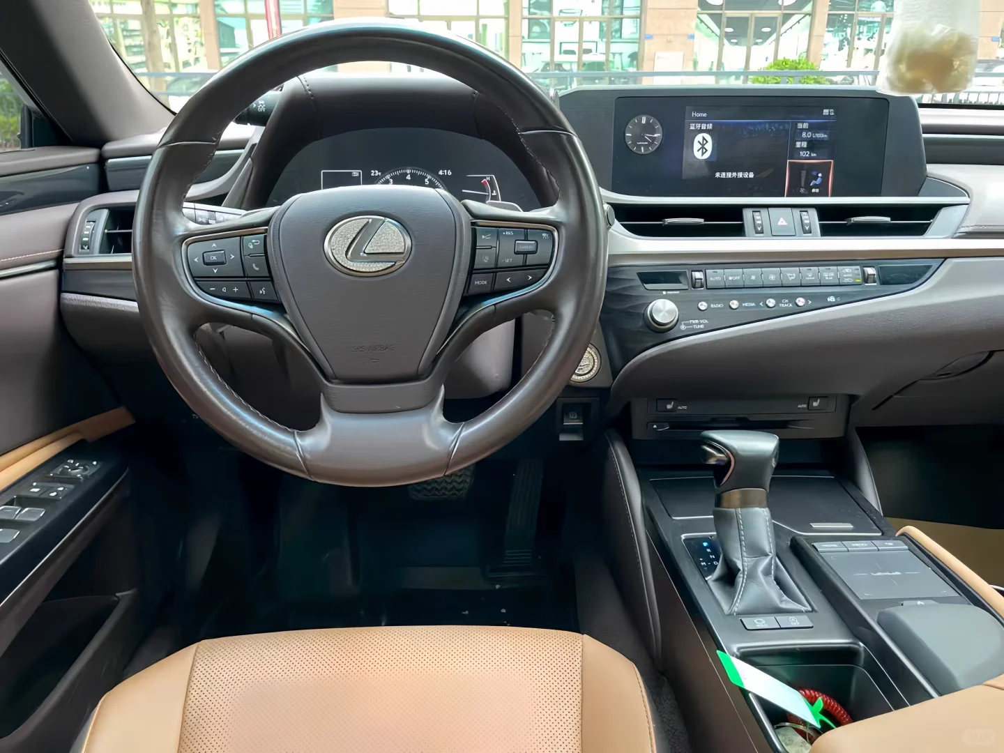 出售自用21年雷克萨斯ES200