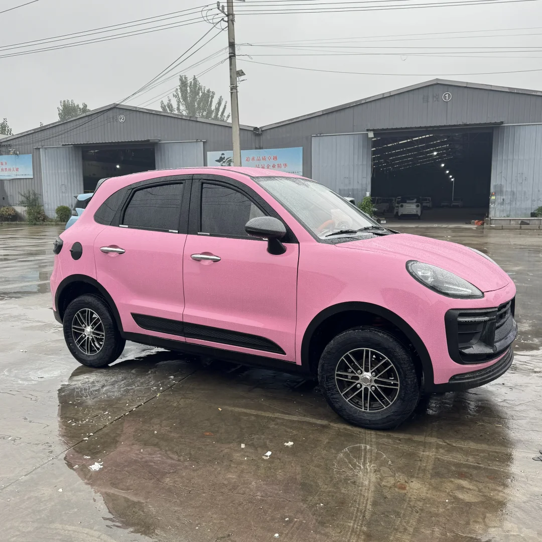 是谁能顶得住这颜色？！粉色卡宴