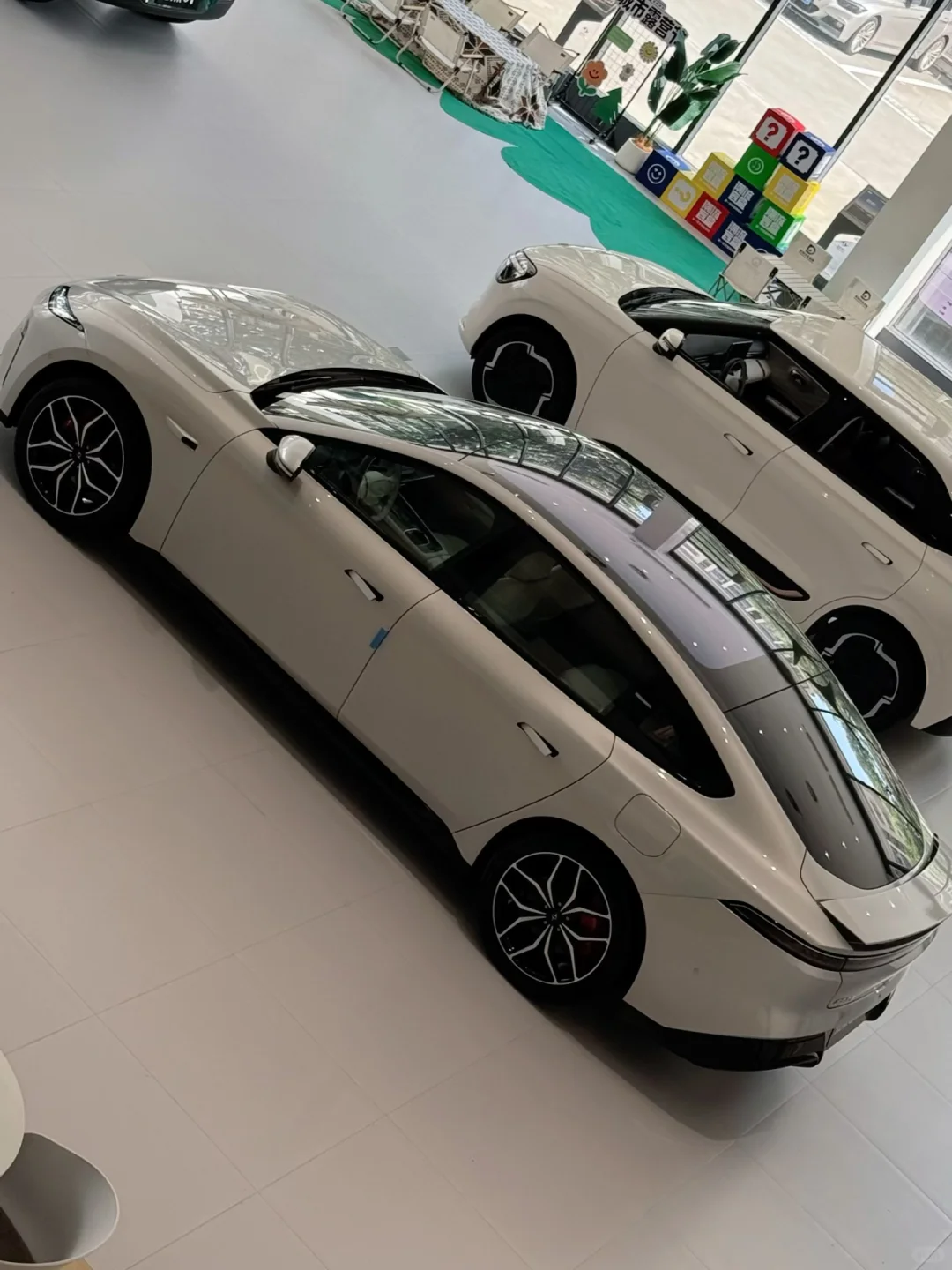 这应该是十多万级别颜值天花板了吧