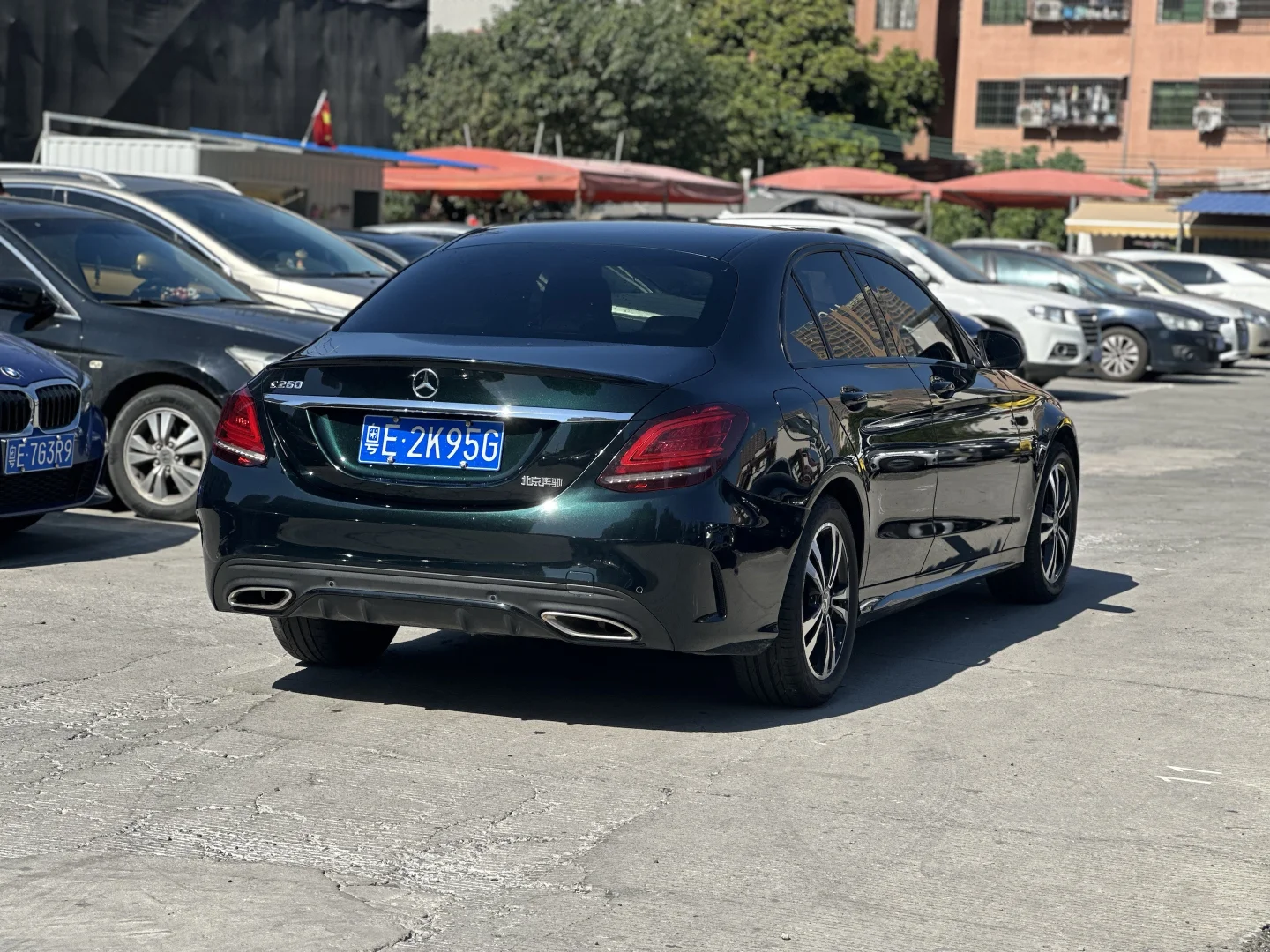 奔驰C200L、颜值与实力并存