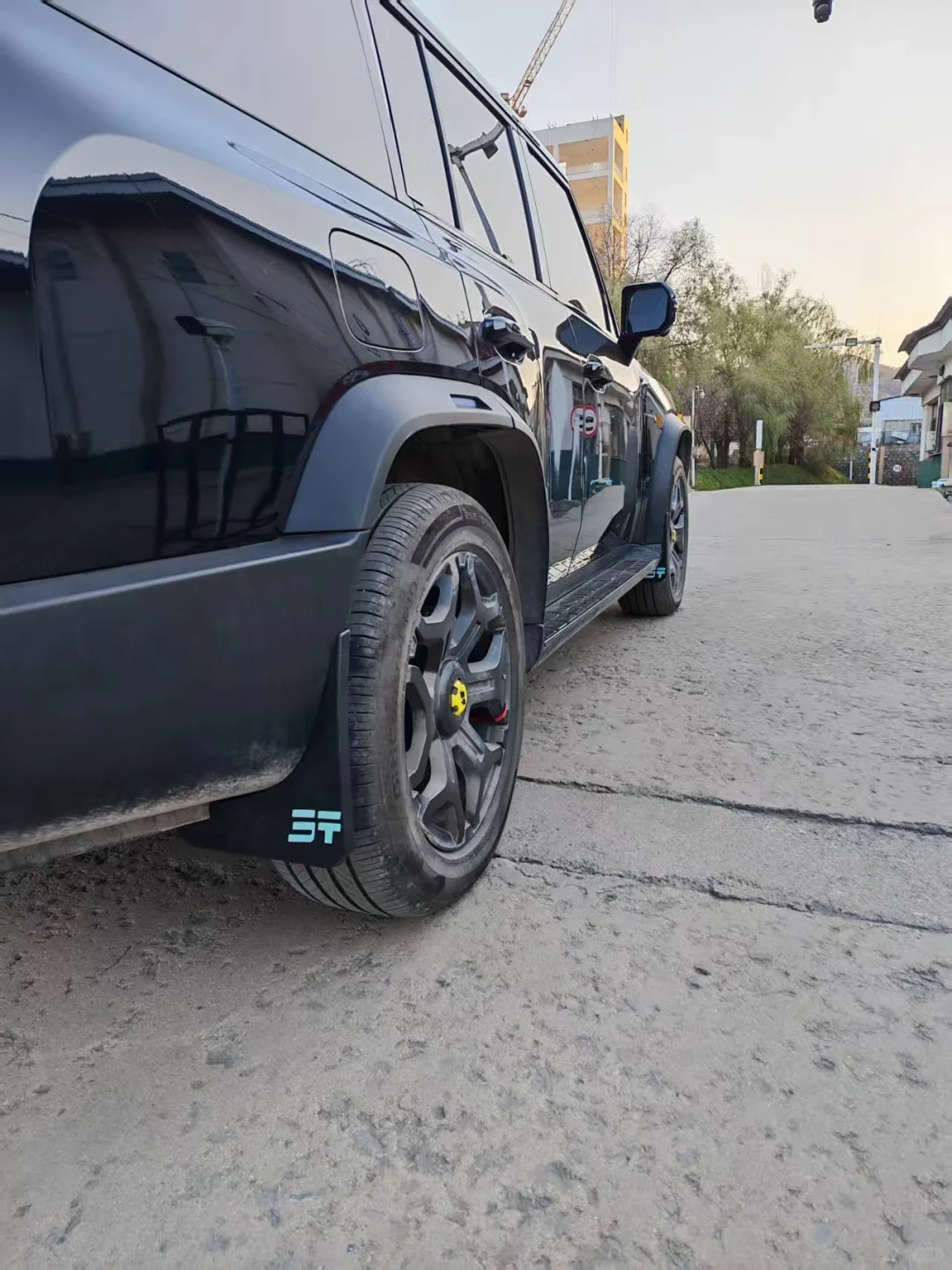 中大型🚘SUV到底用不用挡泥板⁉️