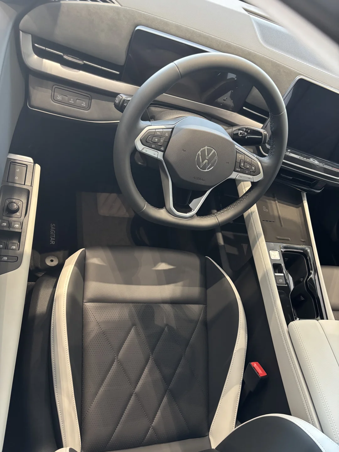 全新速腾L定义A+级轿车新标杆