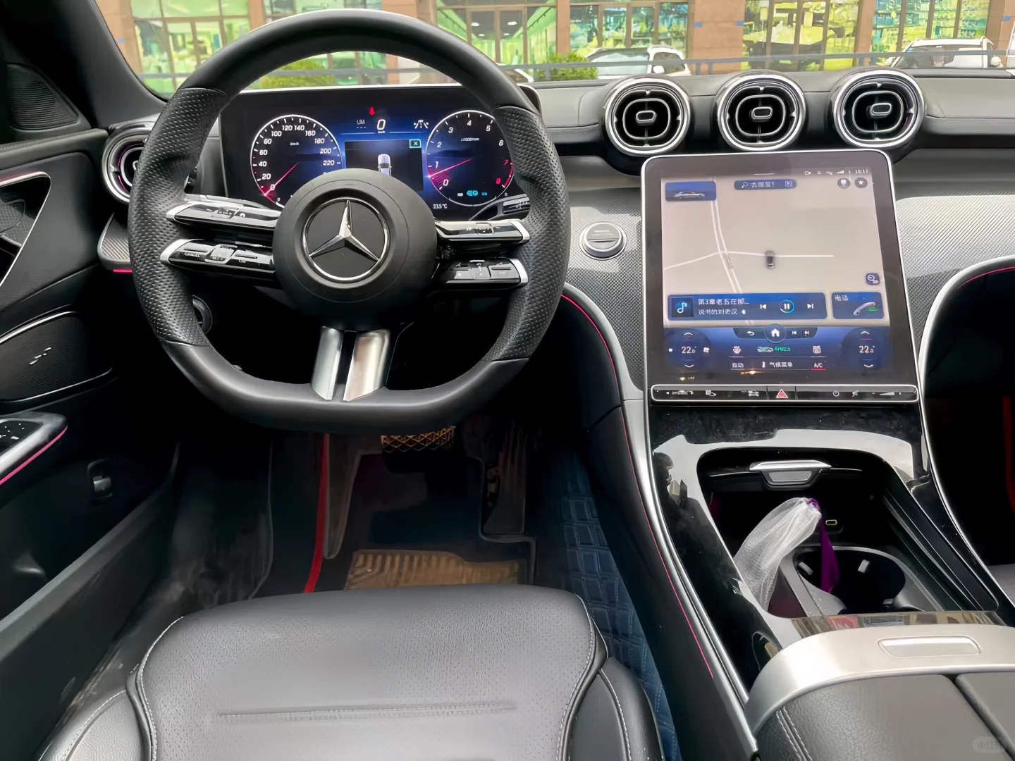 个人急出2022款奔驰C260L 运动版 祖母绿