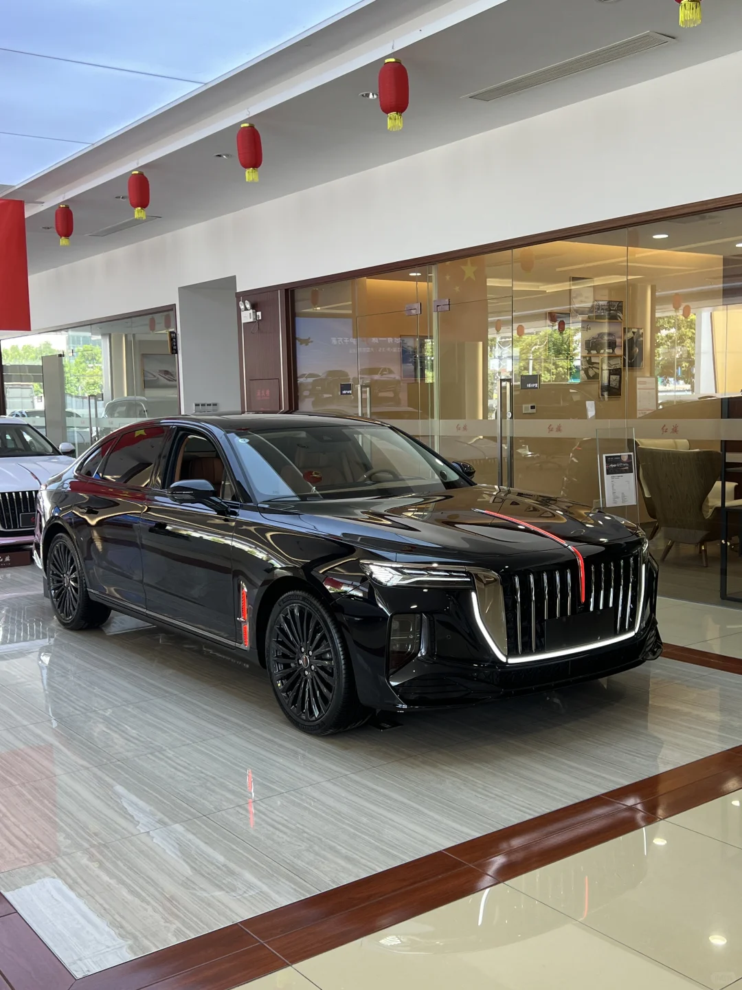 红旗H9｜这台车真的太香啦～