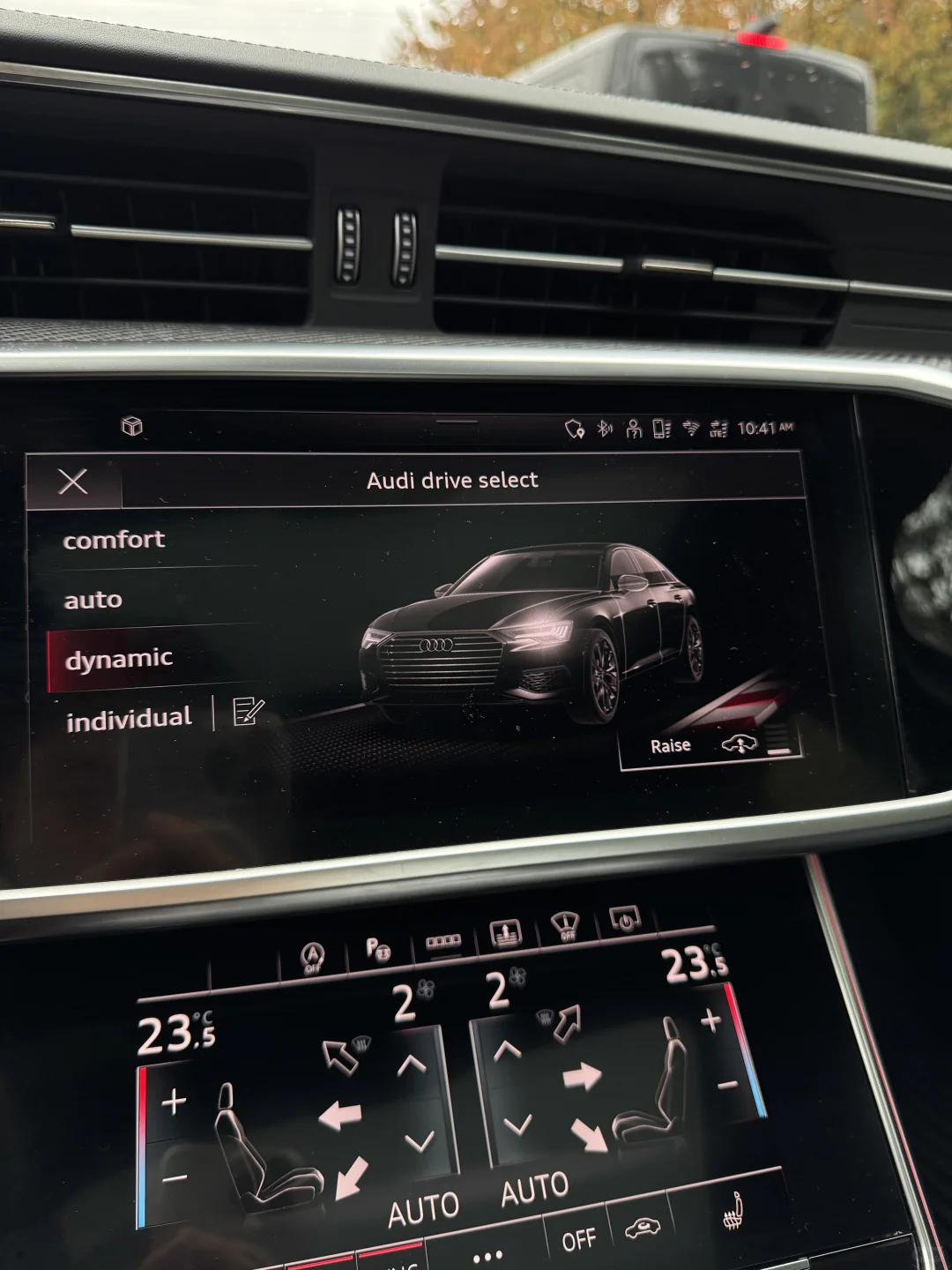 2025全新 奥迪S6: 行政轿车玩反差❓