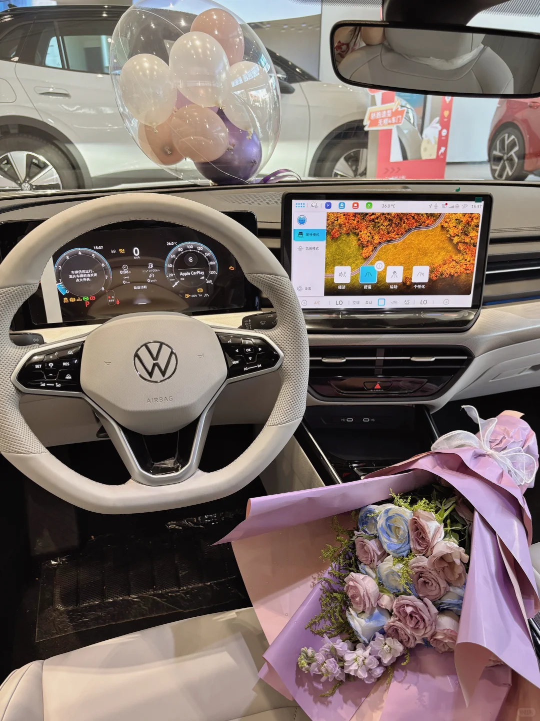 恭喜位女士 靠自己努力提到人生第一辆车