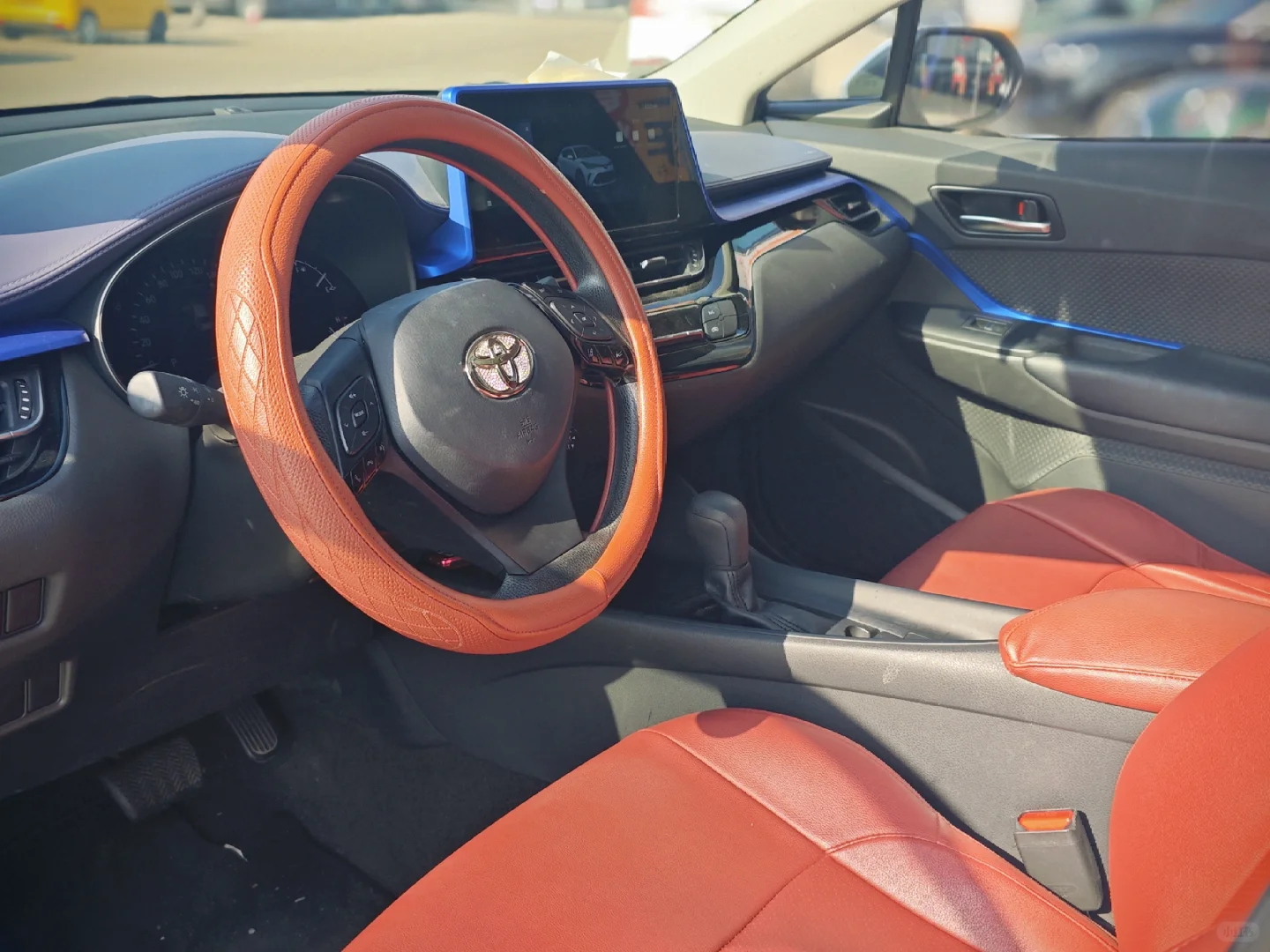 城市SUV 丰田C-HR