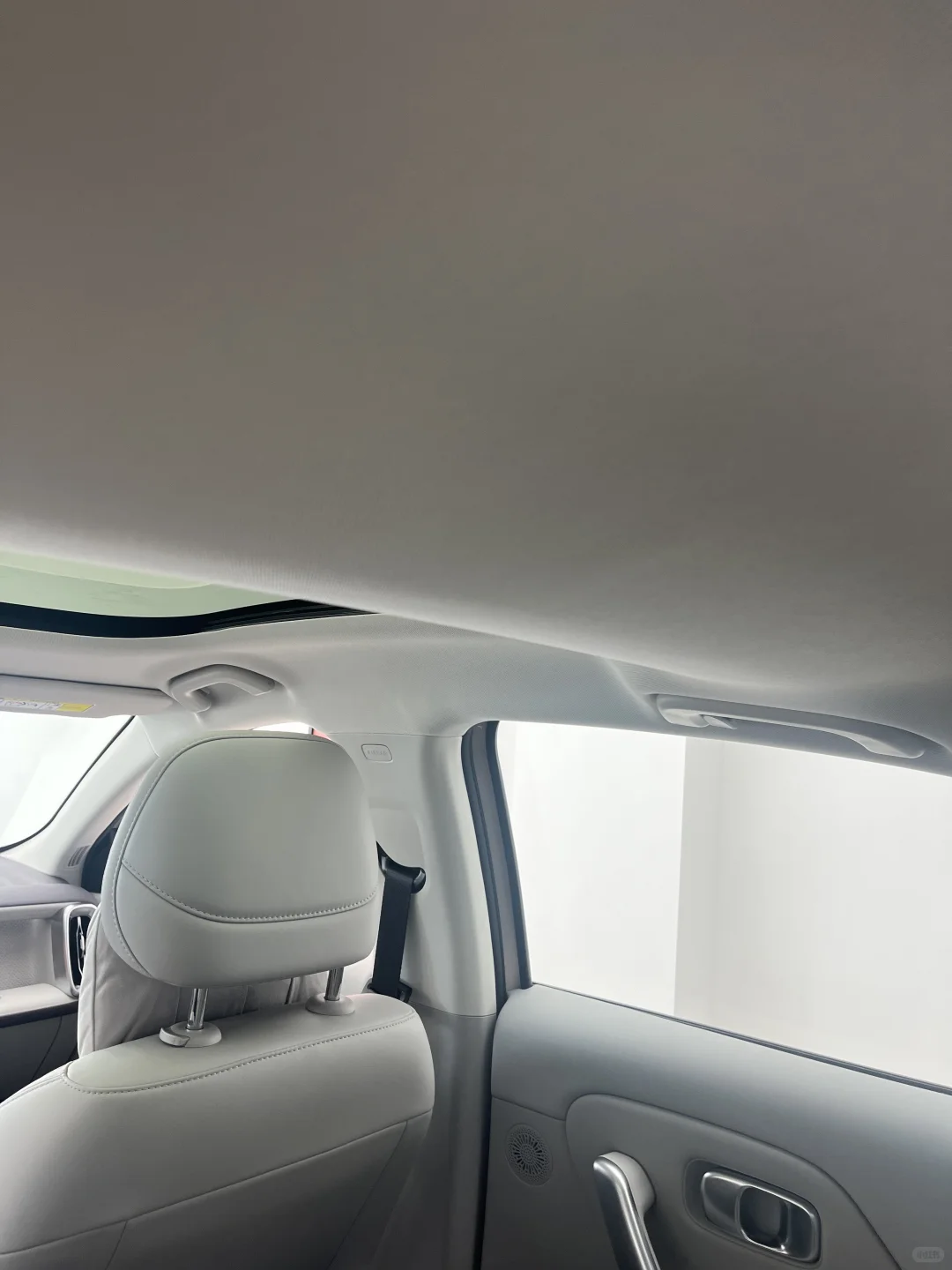 试驾零跑B01-小轿车的后驱答卷