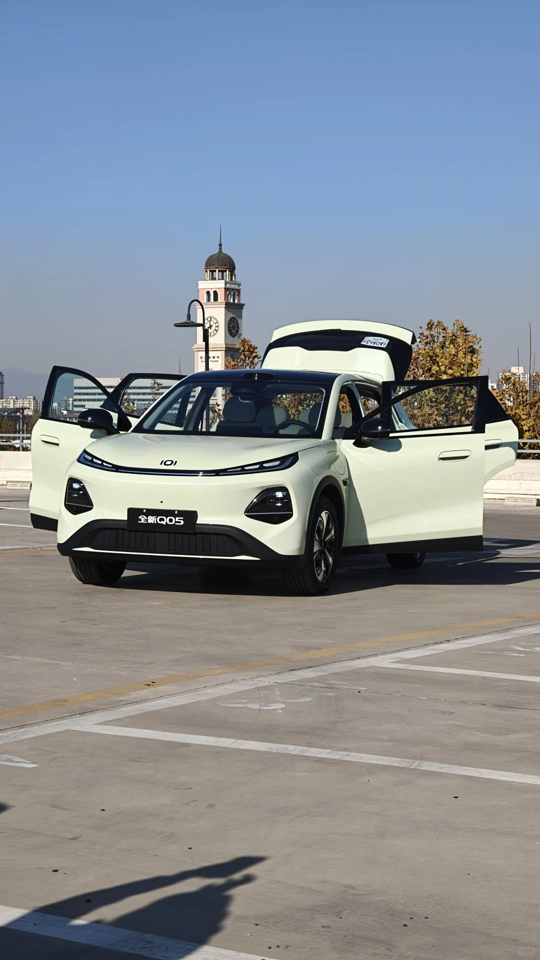 配置拉满的纯电SUV，北京启源Q05十万提回家