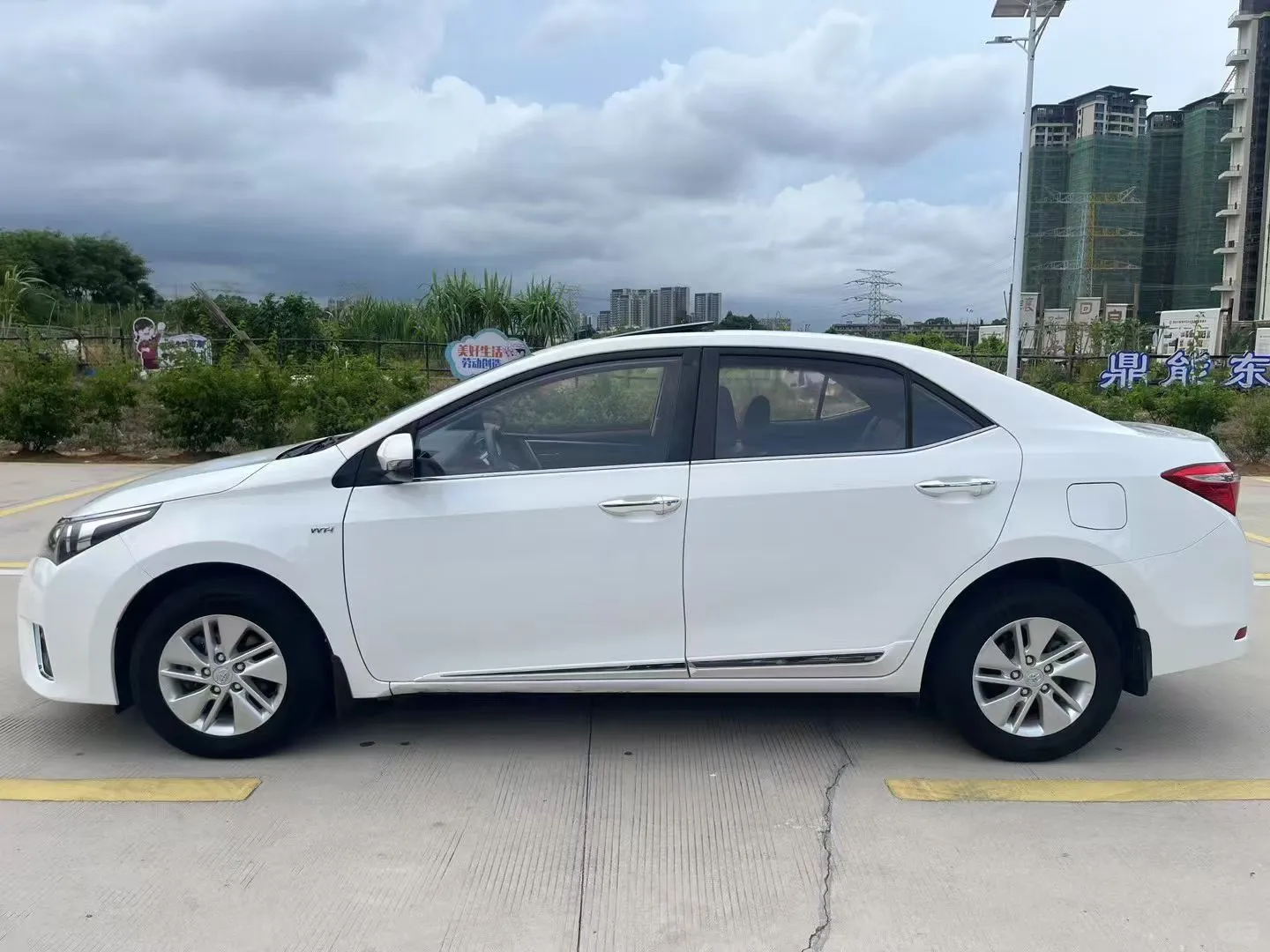 个人一手车 丰田卡罗拉 自动 带天窗