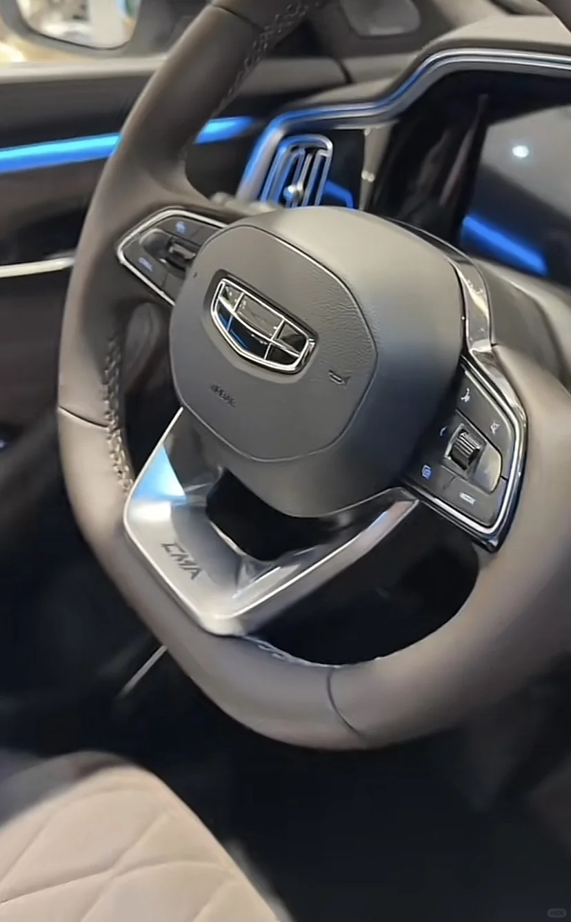 十几万的车这一刻他的含金量值二三十万