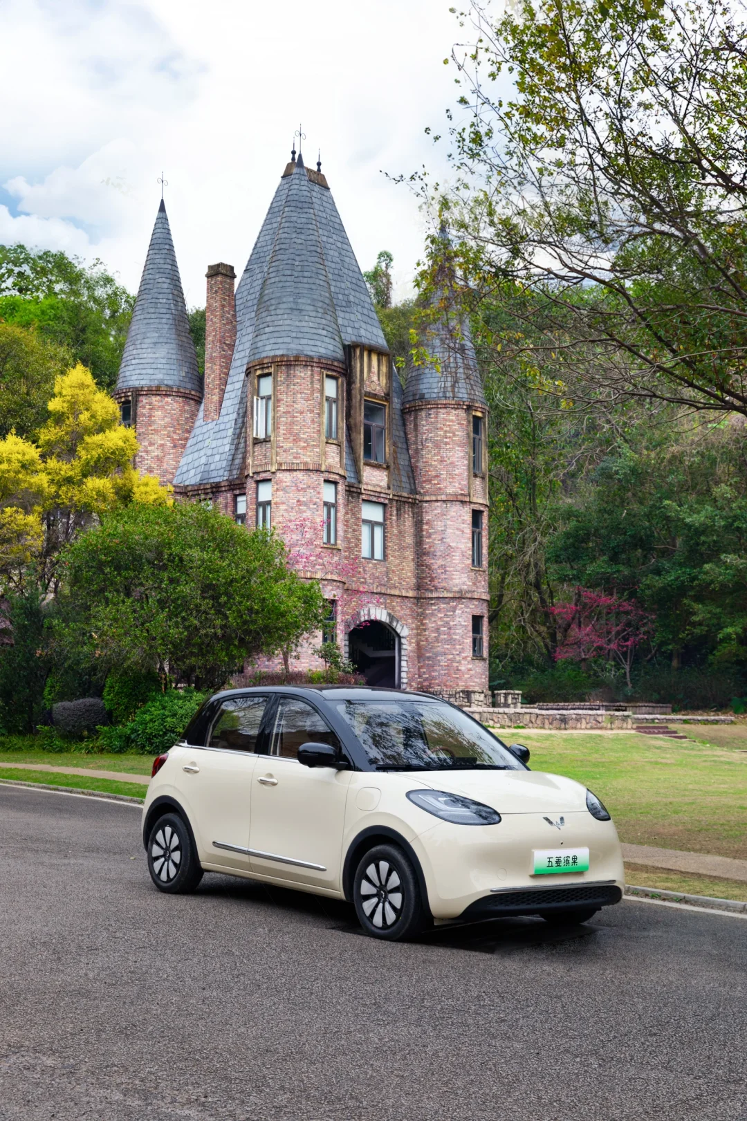 25五菱缤果的复古泡泡车三个颜色 选车指南