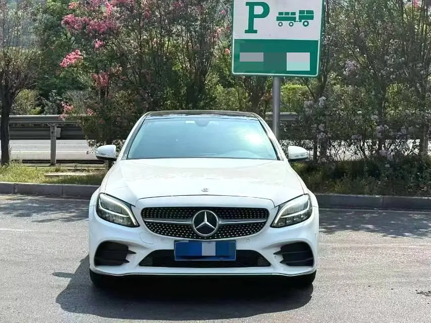 12个多带走精品奔驰C260L 精品一手 喜欢来