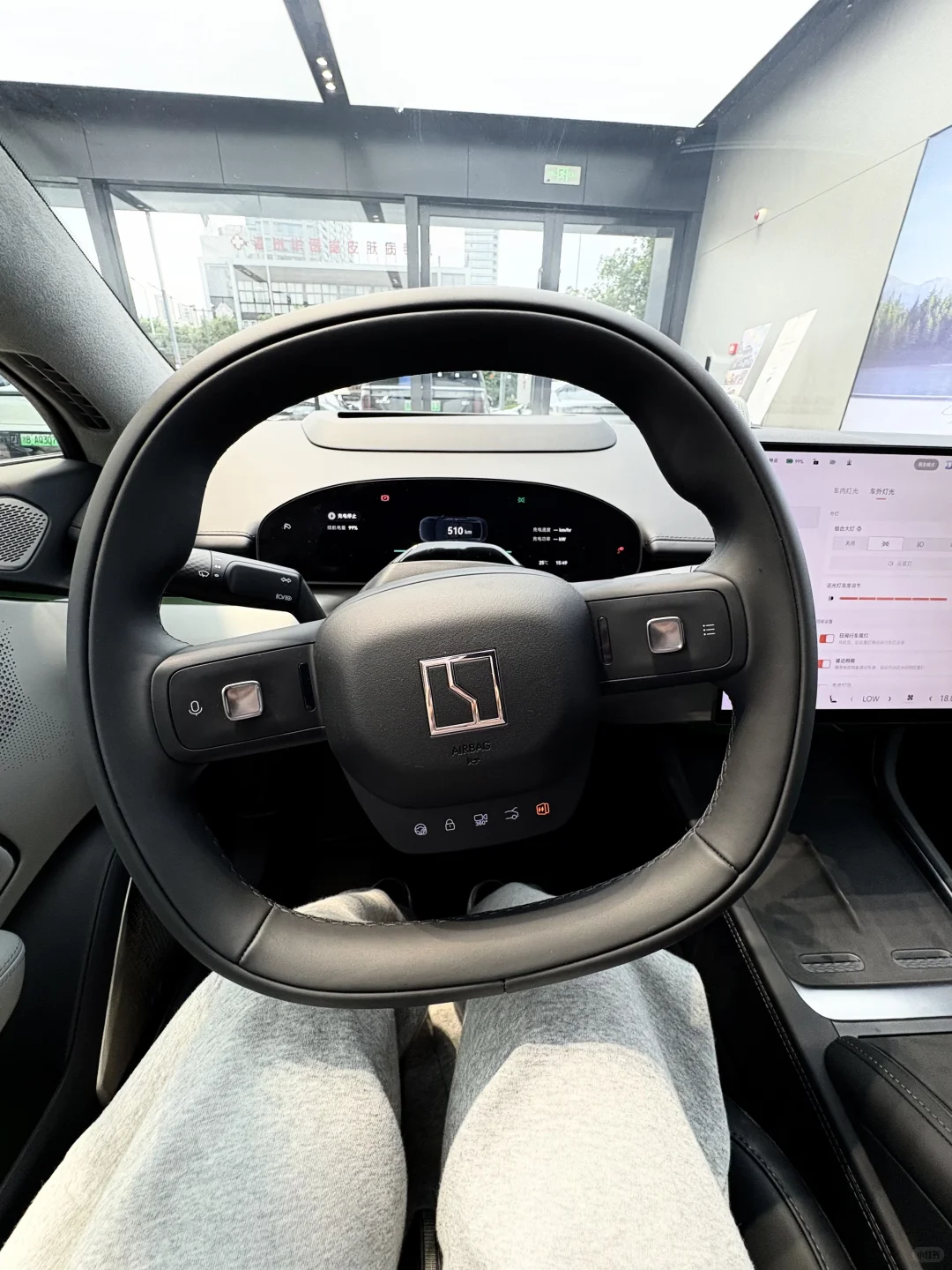 4 万预算拿下007