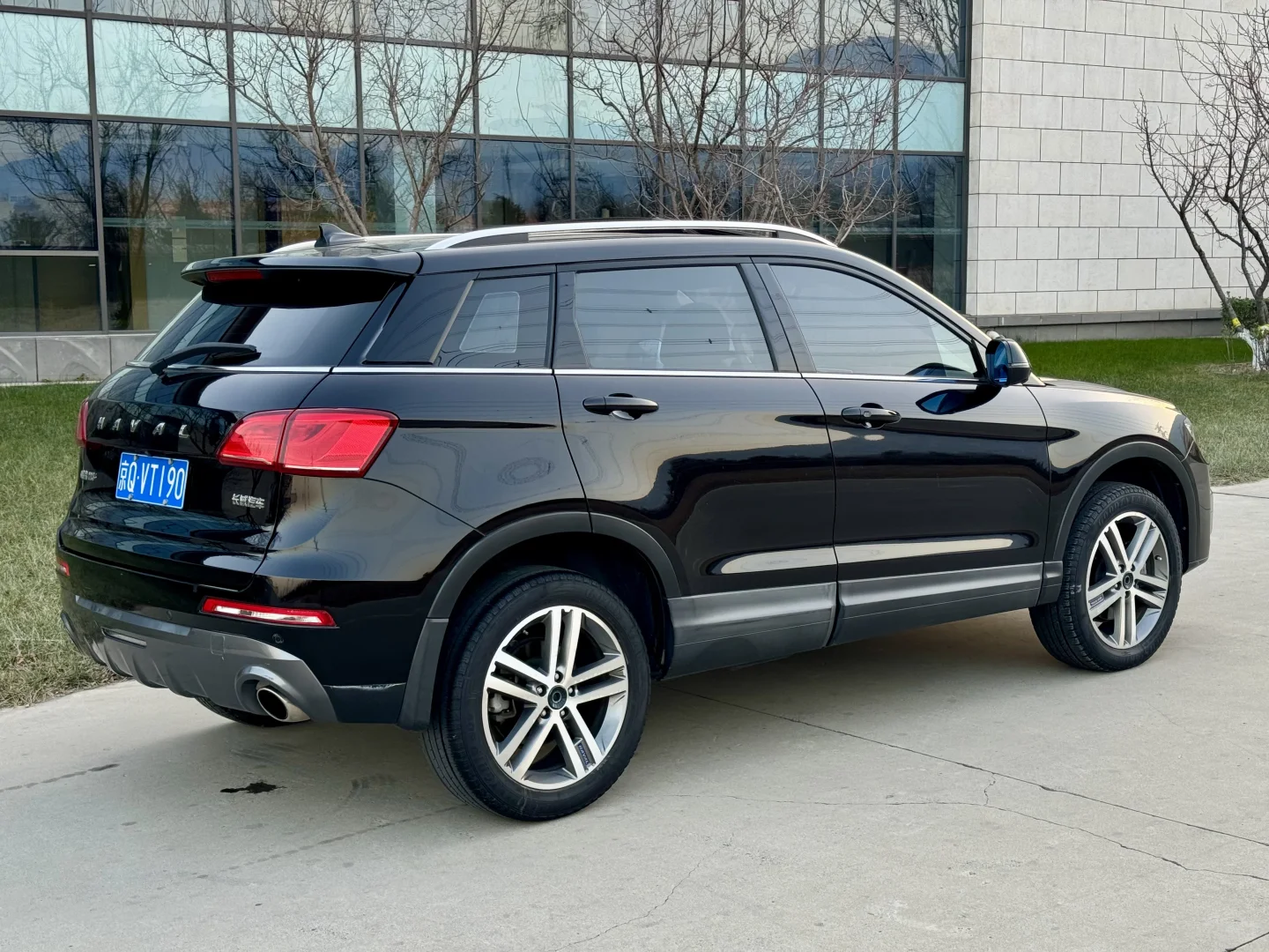 黑色SUV，18年哈弗H6酷派，北京个人一手车