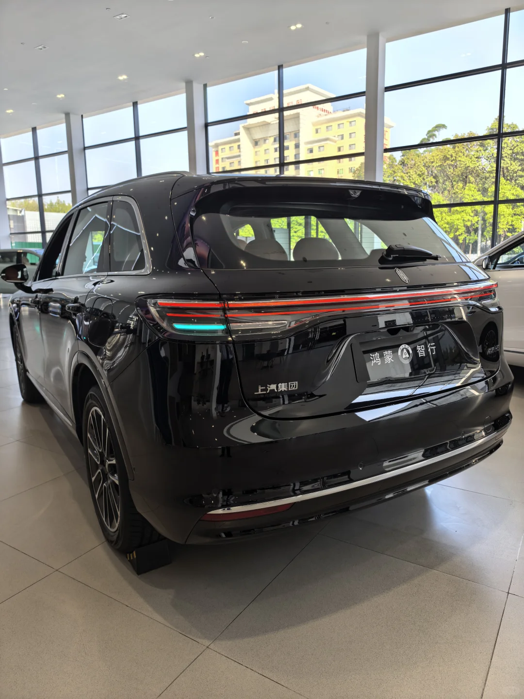 15万级智驾SUV闭眼入！#尚界H5太懂打工人