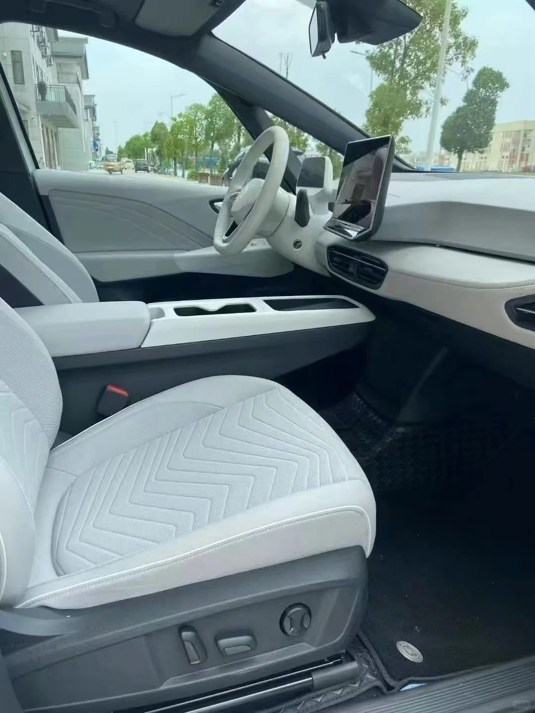 全款5.98万25年大众id3