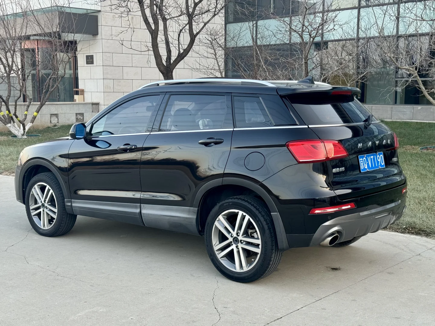 黑色SUV，18年哈弗H6酷派，北京个人一手车