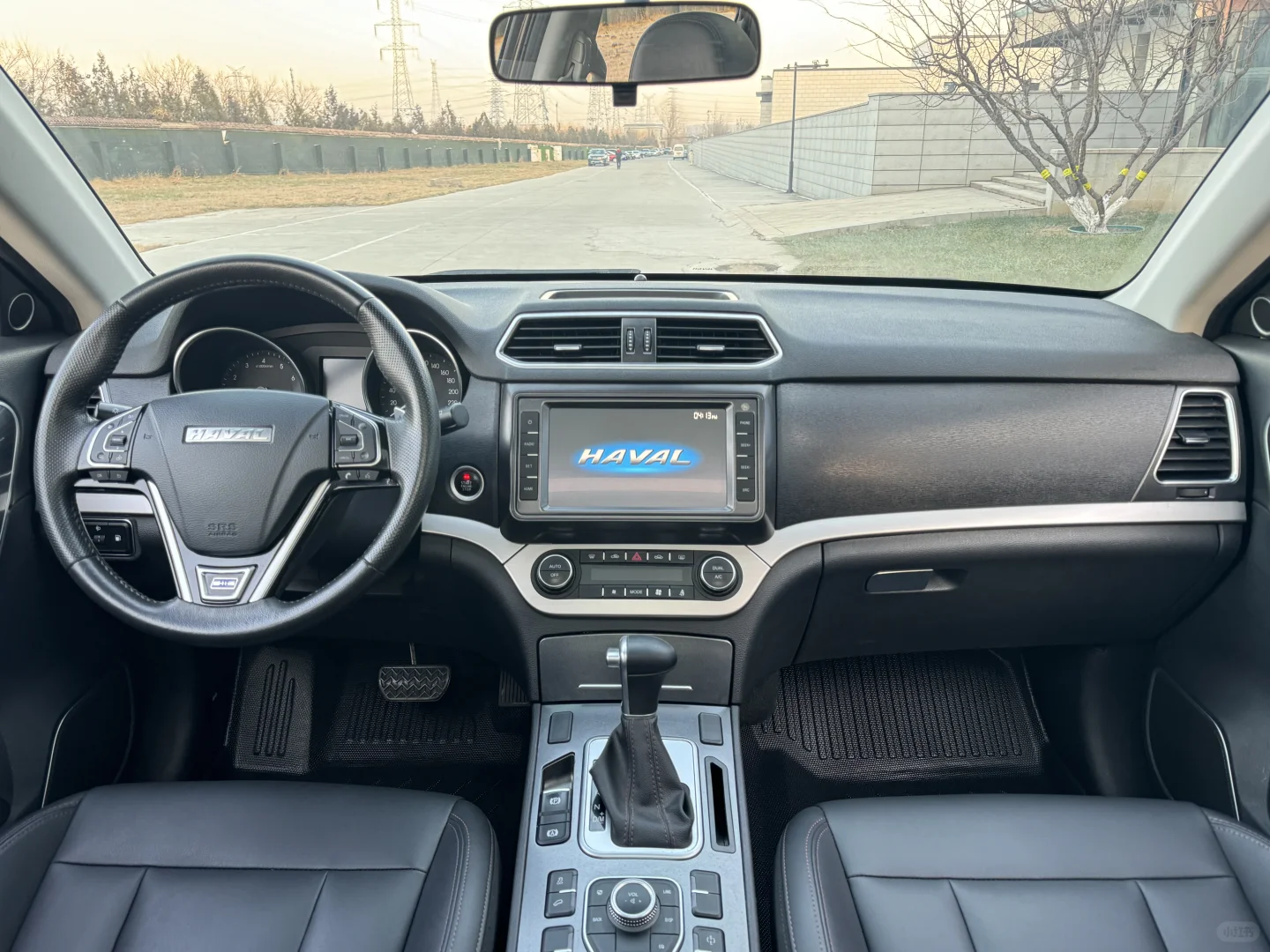 黑色SUV，18年哈弗H6酷派，北京个人一手车