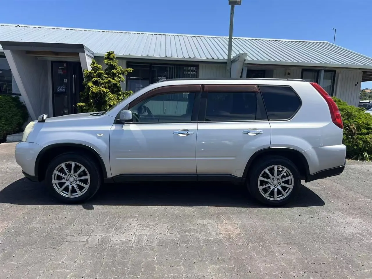 2009 尼桑 X-Trail SUV