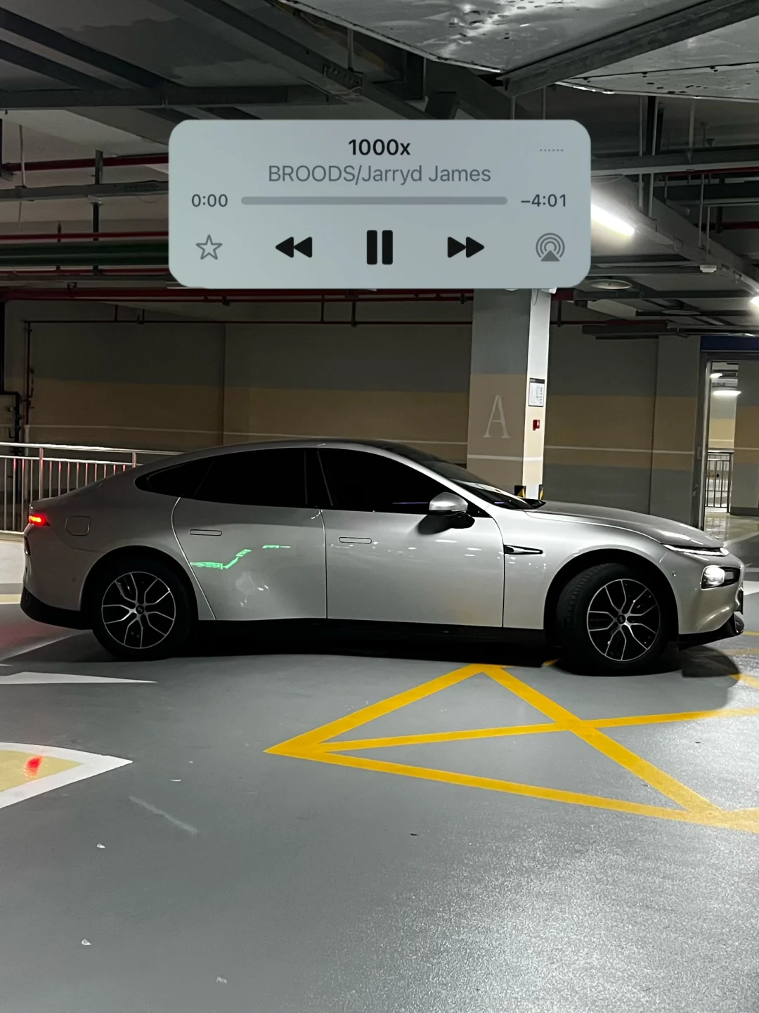 “ 你可能不认识我，但一定认识我的小鹏P7I ”