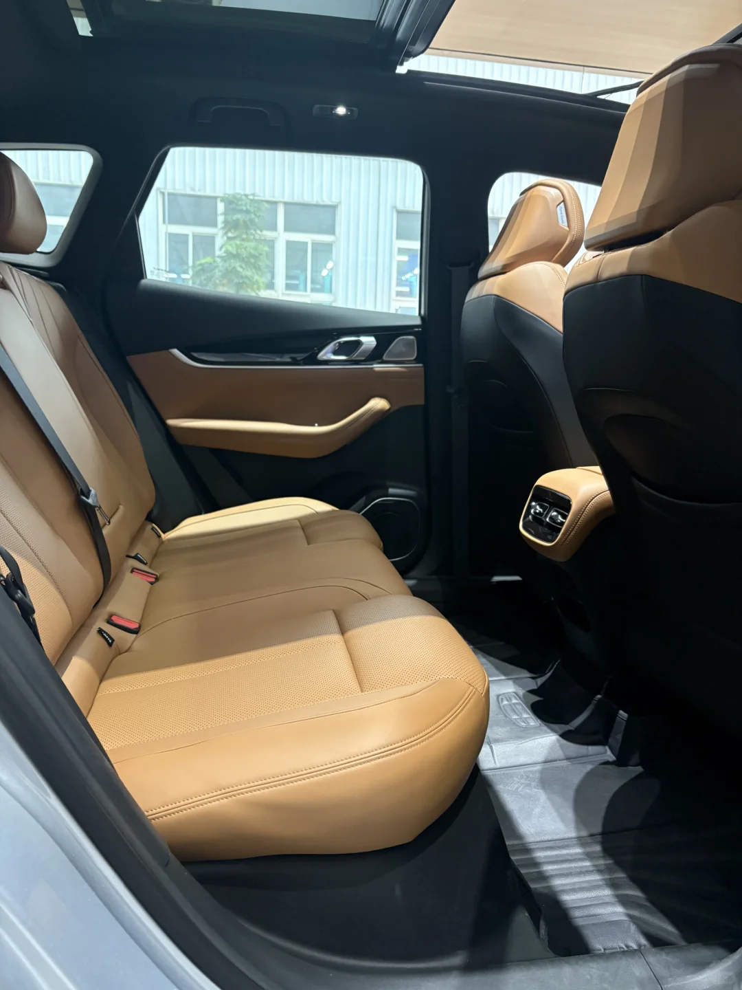 9.29万起拿下家用SUV王者！博越L太香了