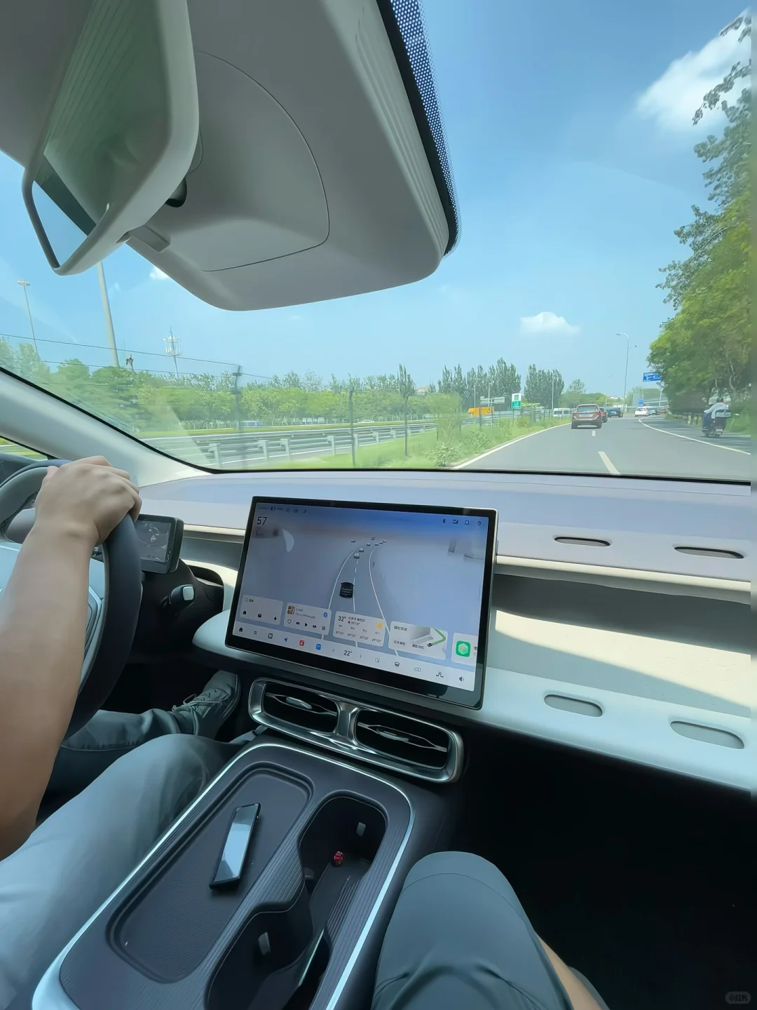 9w多的零跑B01，让小鹏比亚迪车主集体破防！