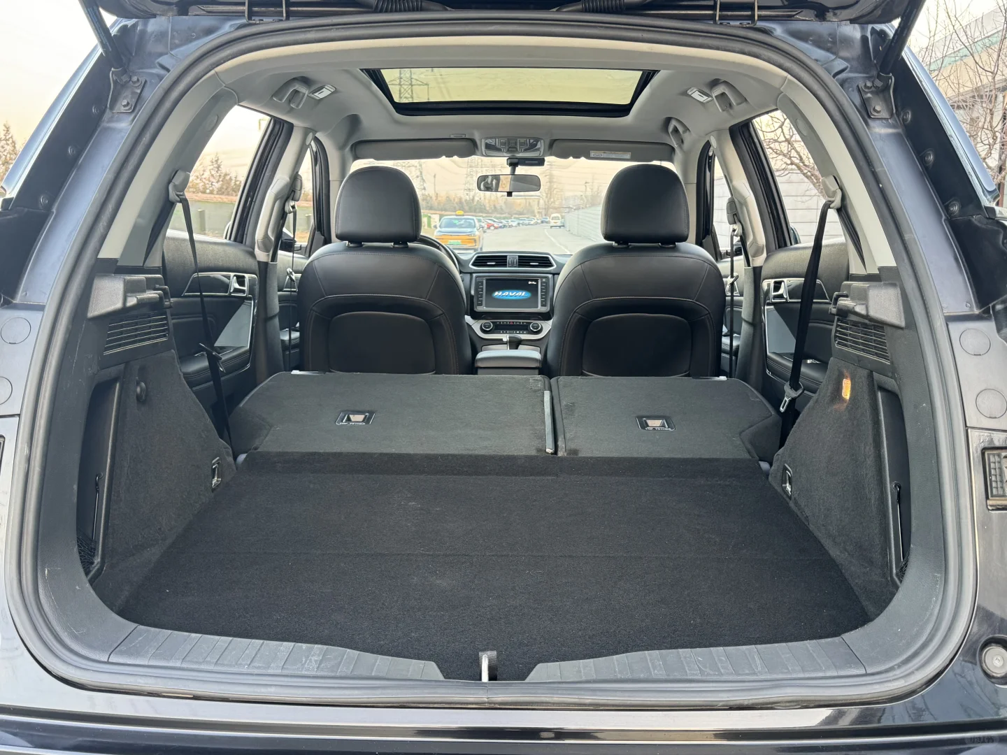 黑色SUV，18年哈弗H6酷派，北京个人一手车