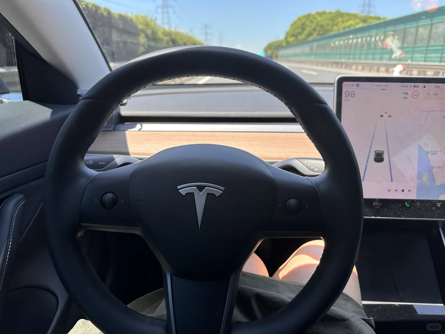 不建议开特斯拉上高速