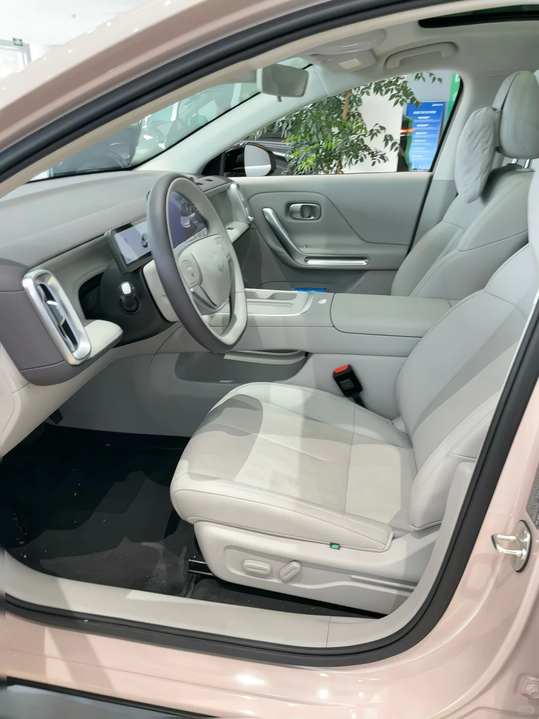 9w多的零跑B01，让小鹏比亚迪车主集体破防！