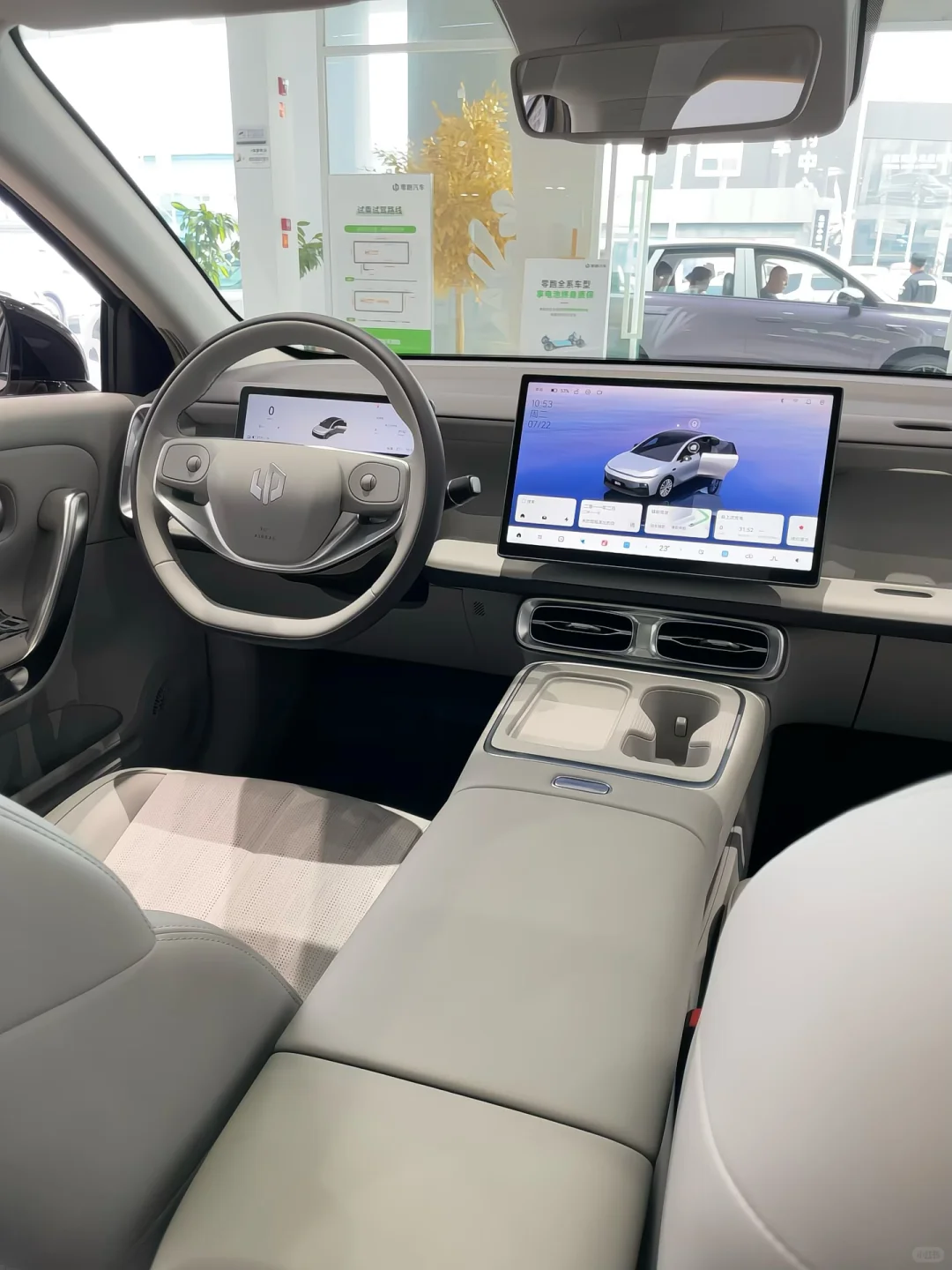 9w多的零跑B01，让小鹏比亚迪车主集体破防！