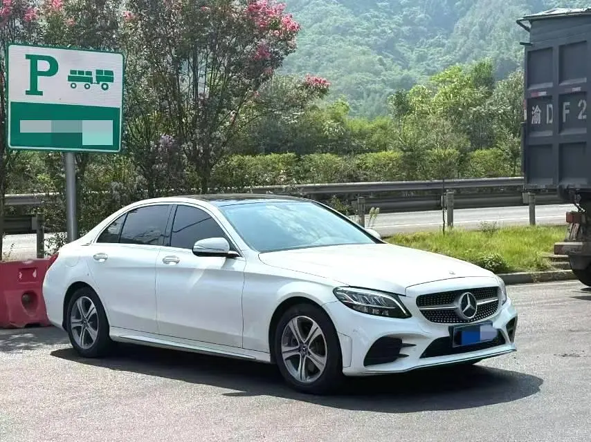 12个多带走精品奔驰C260L 精品一手 喜欢来