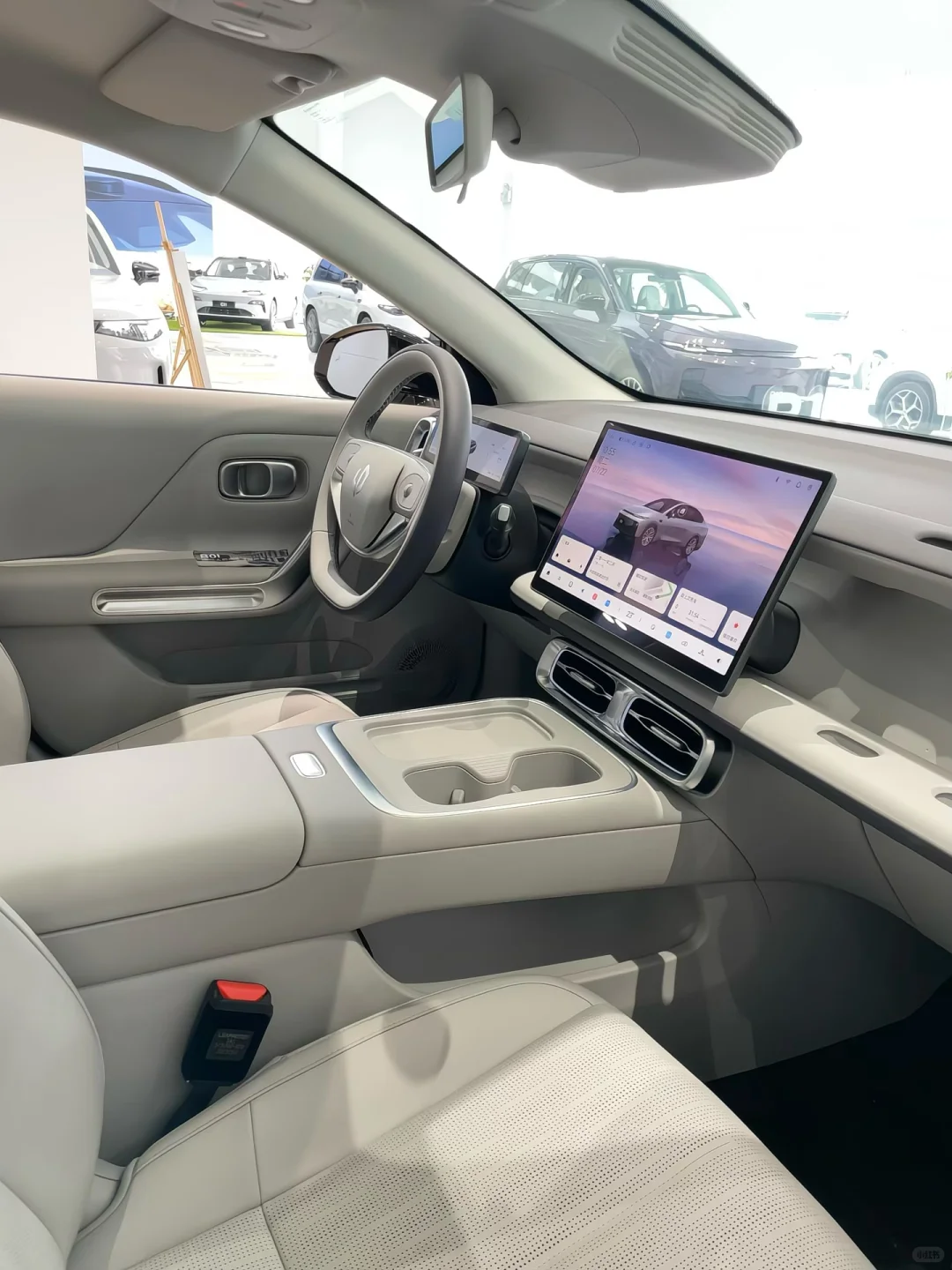 9w多的零跑B01，让小鹏比亚迪车主集体破防！