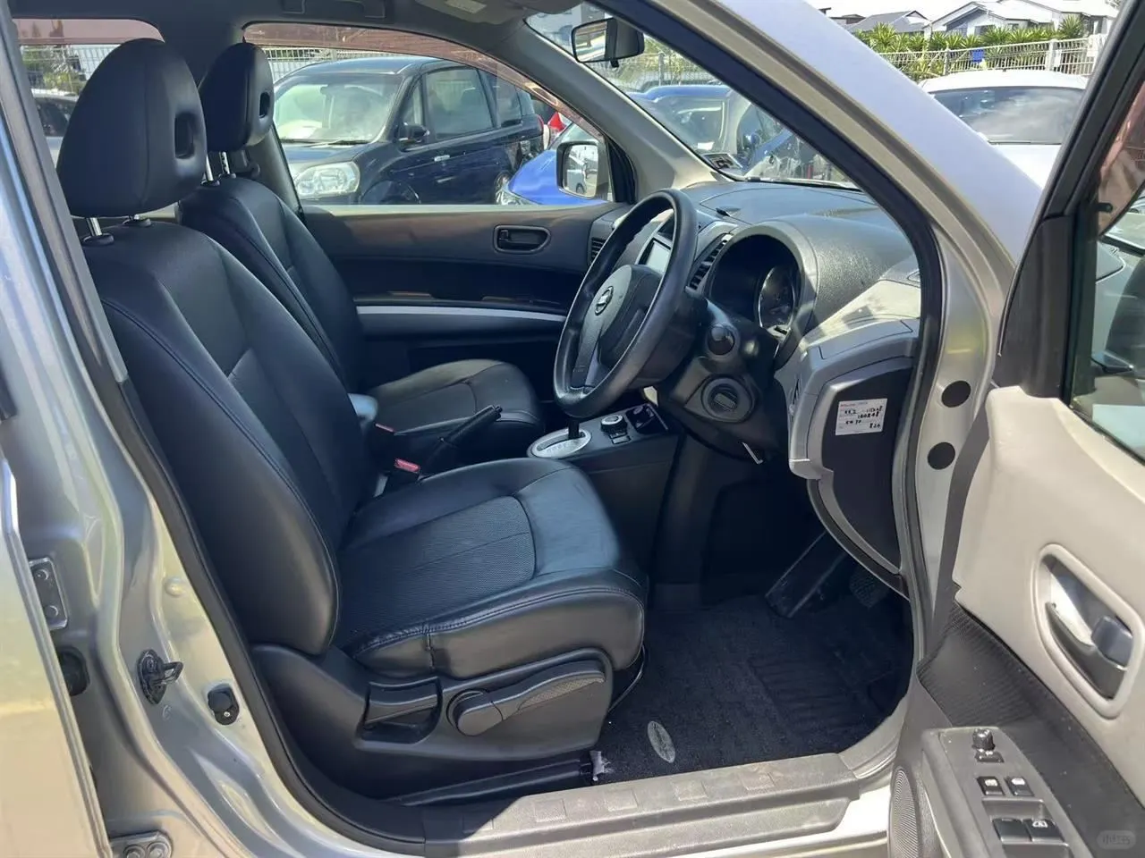 2009 尼桑 X-Trail SUV