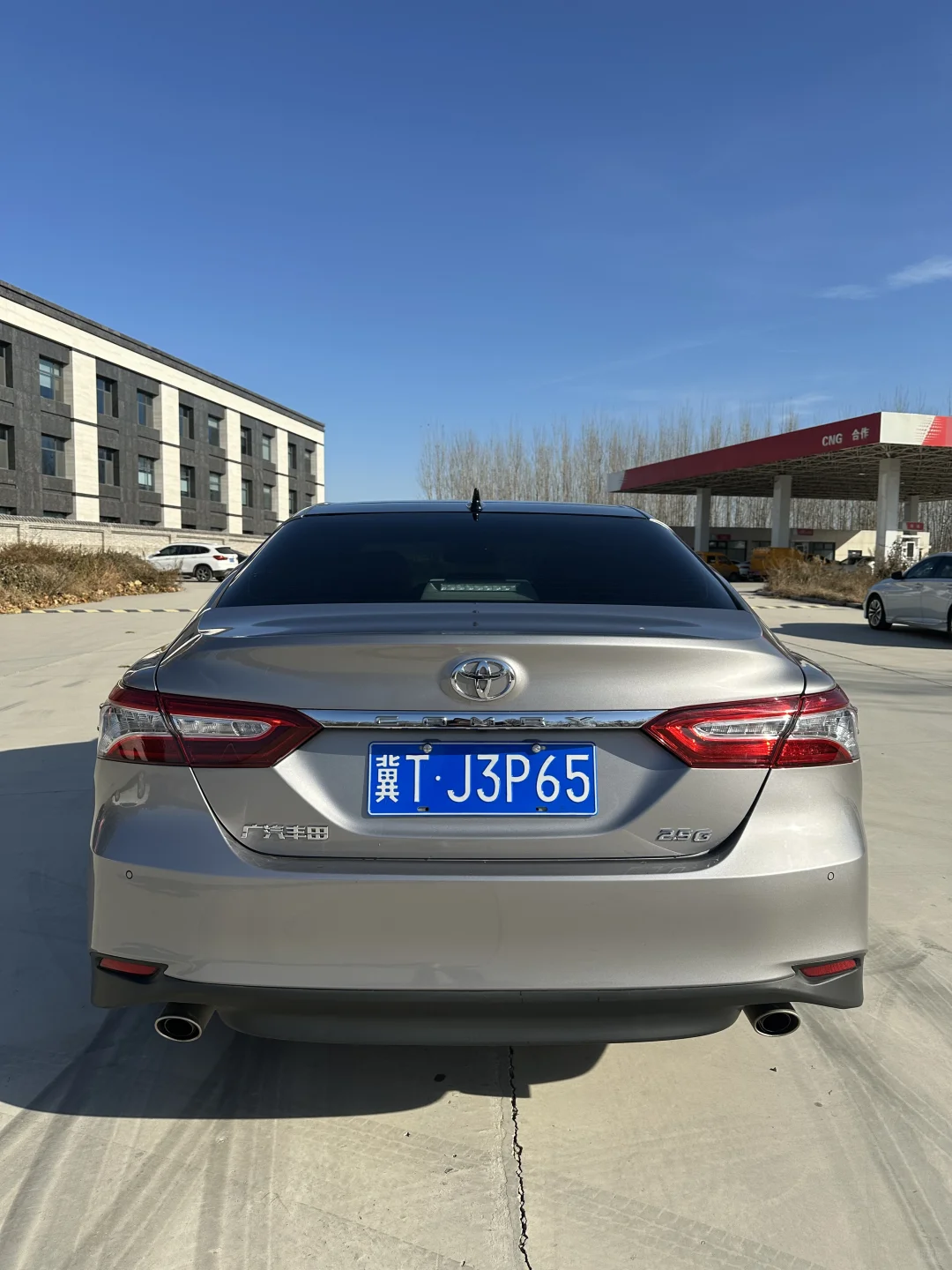 22年丰田凯美瑞自动2.5G