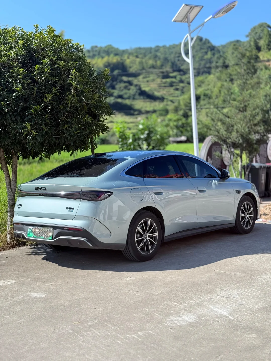 我听劝海豹06已经买了，尽管问吧