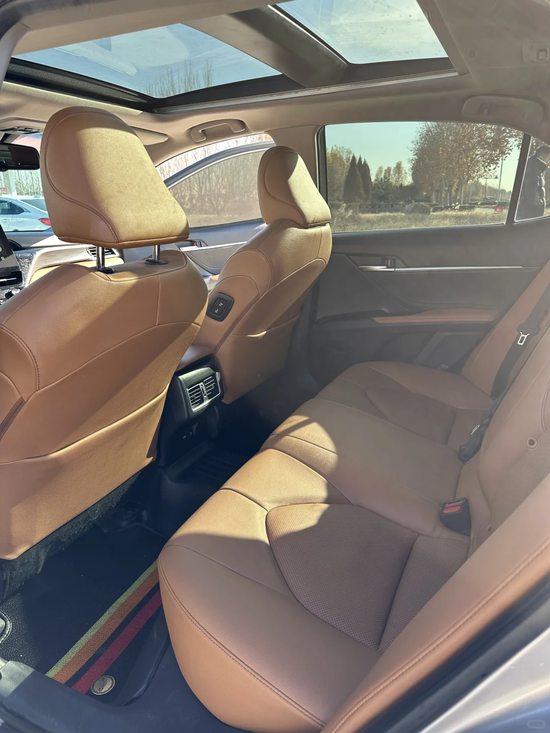 22年丰田凯美瑞自动2.5G